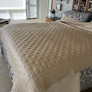 Donna Karan Comfortor